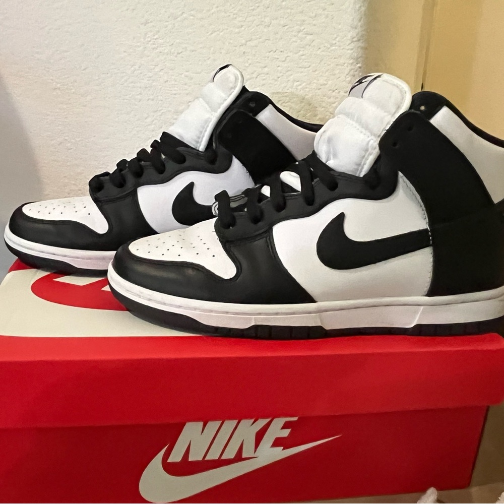 Nike Dunk Hi-Retro "high top dunks" 8.5m/10w